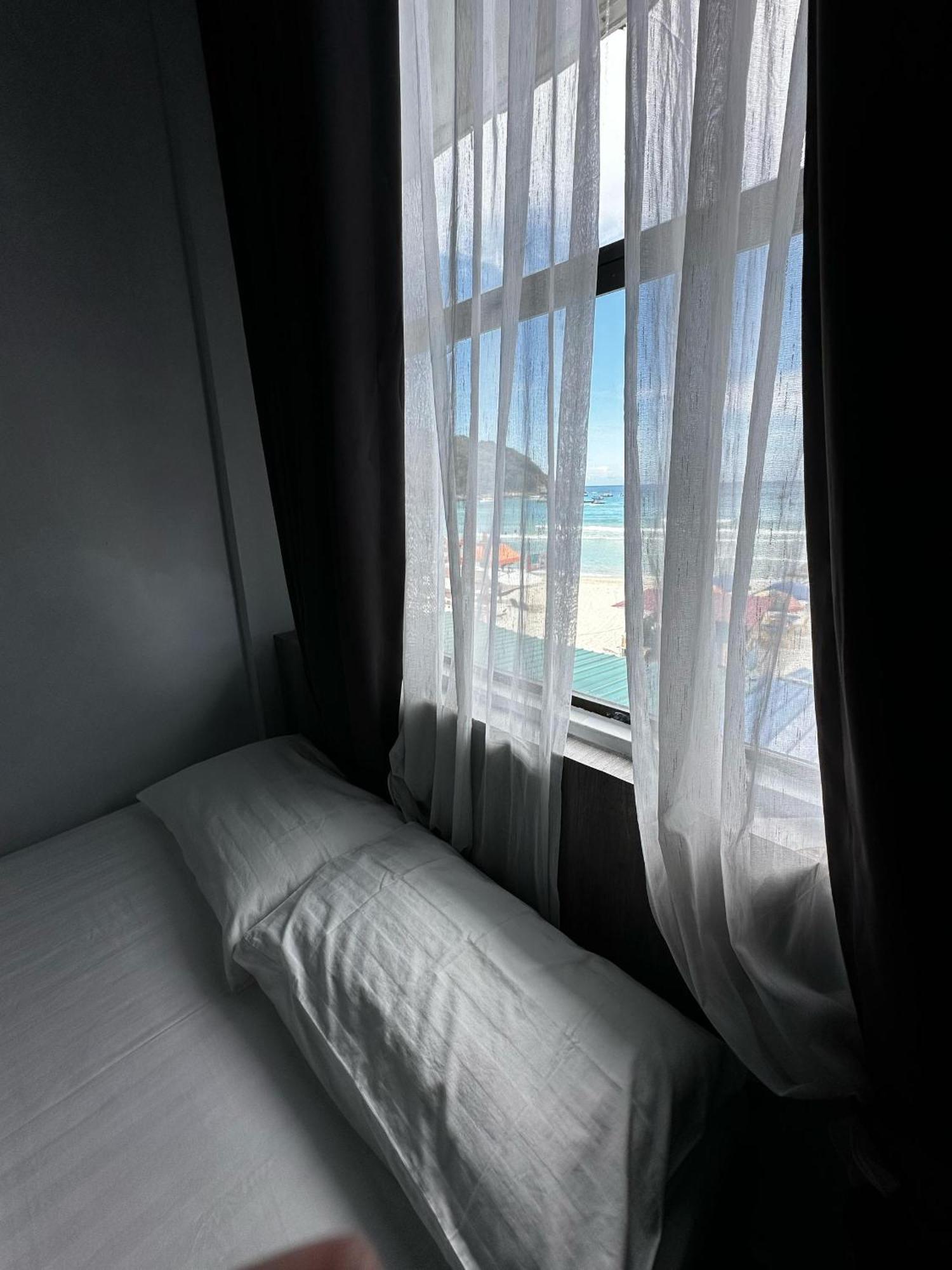The Room Perhentian - Long Beach Kampung Kuala Besut Exteriör bild